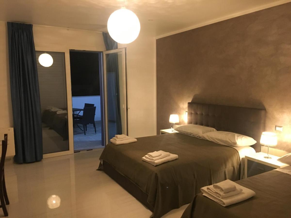 Madigans Rooms Bed&Breakfast Lecce Buitenkant foto
