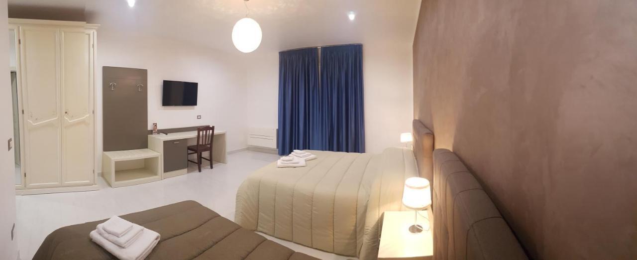 Madigans Rooms Bed&Breakfast Lecce Buitenkant foto