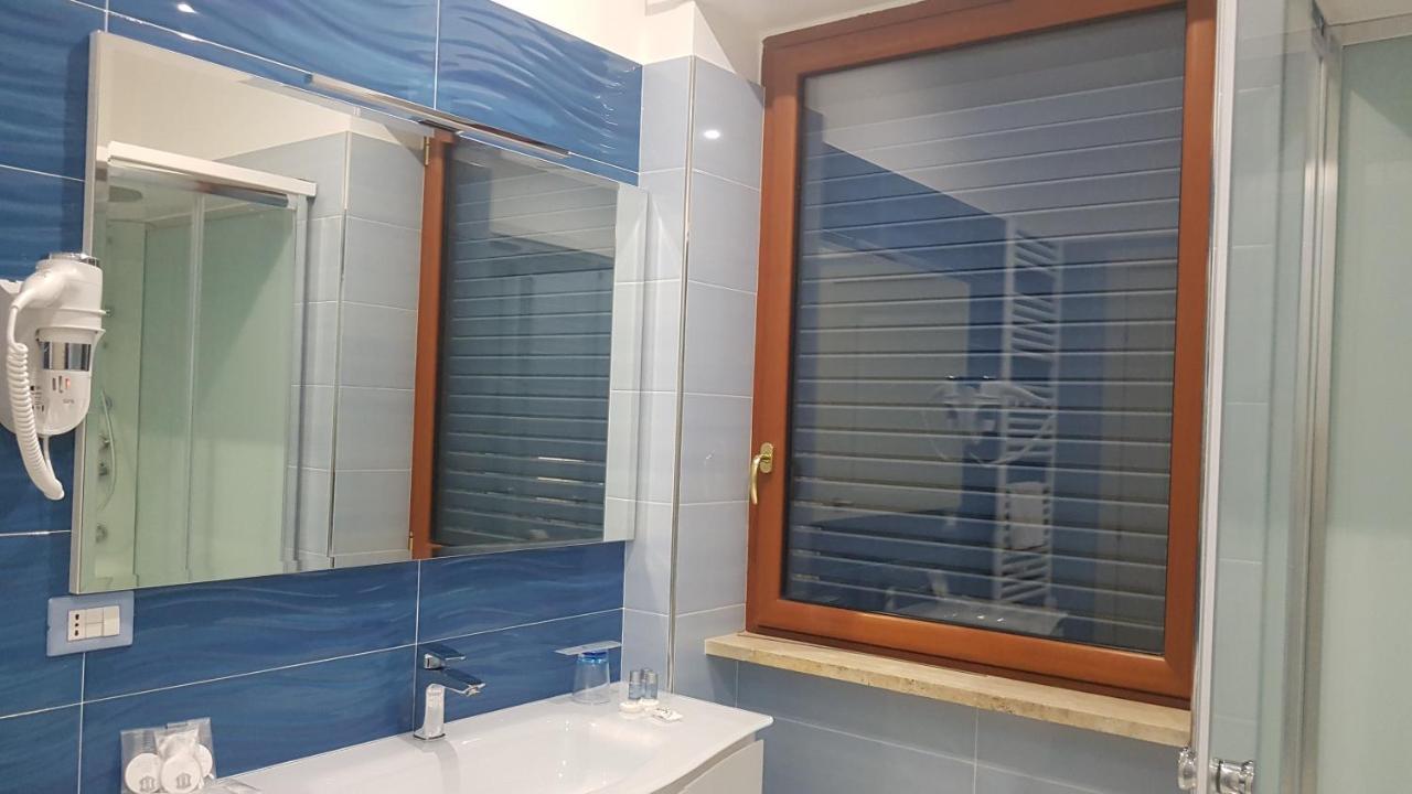 Madigans Rooms Bed&Breakfast Lecce Buitenkant foto